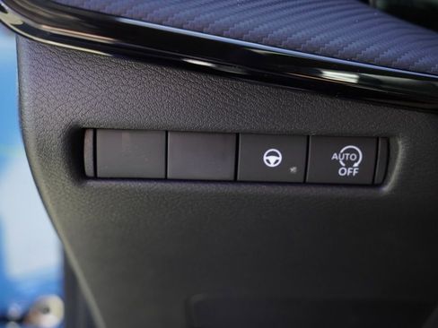 New 2026 Nissan Kicks SR image 10