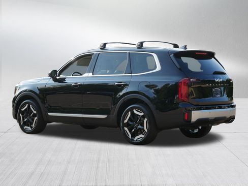 Certified 2024 Kia Telluride S AWD/4WD image 5