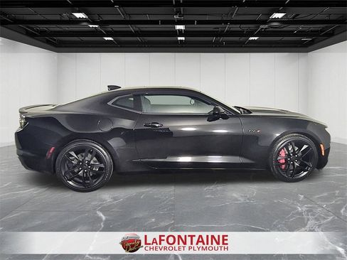 Certified 2023 Chevrolet Camaro LT w/ RS Package image 9