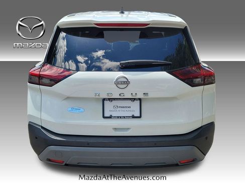 Used 2023 Nissan Rogue S FWD image 7