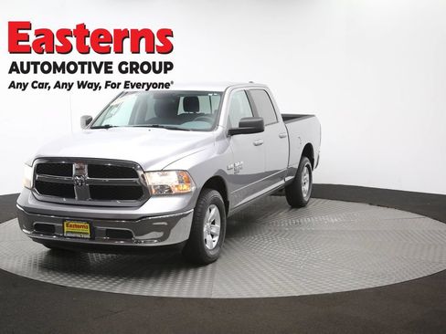 Used 2019 RAM 1500 Classic SLT AWD/4WD image 53