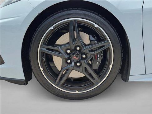 Used 2023 Chevrolet Corvette Stingray Preferred Cpe w/ Z51 Performance Package RWD image 20