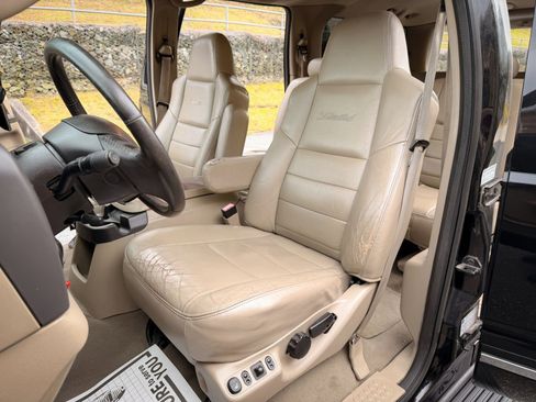 Used 2005 Ford Excursion Limited image 21