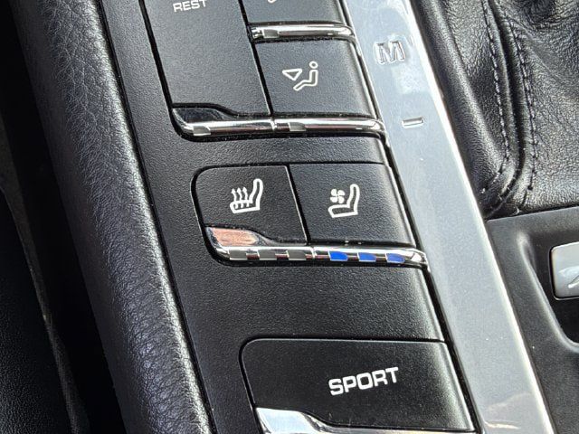 Used 2020 Porsche Macan AWD/4WD image 20