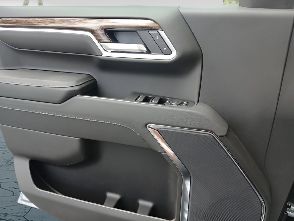 New 2026 GMC Sierra 1500 Elevation w/ Elevation Select Package RWD image 17