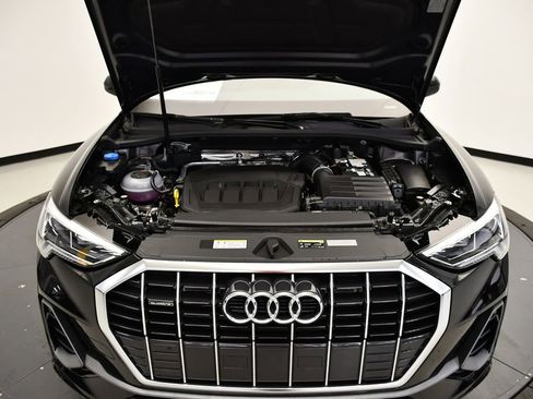Used 2025 Audi Q3 2.0T Premium w/ Convenience Package image 13