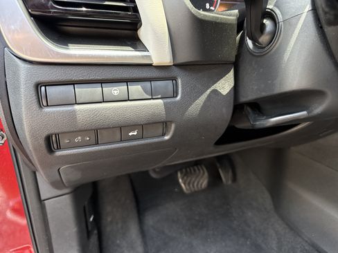 Used 2023 Nissan Rogue SV w/ SV Premium Package AWD/4WD image 35