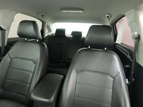 Used 2015 Volkswagen Passat 1.8T Limited Edition FWD image 13