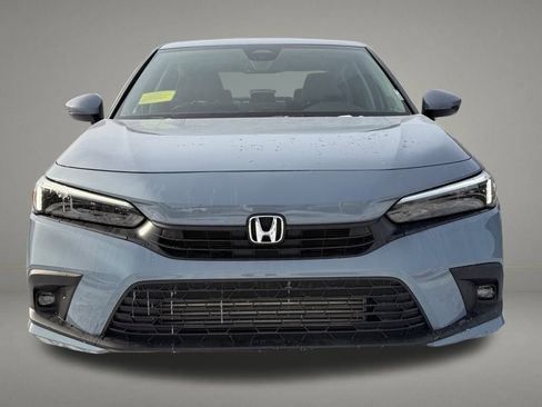Used 2024 Honda Civic Touring image 9