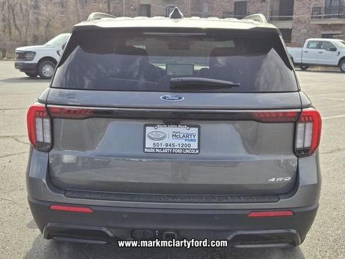 New 2026 Ford Explorer ST-Line w/ ST-Line Street Pack AWD/4WD image 11