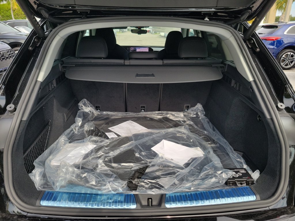New 2026 Audi Q5 Premium AWD/4WD image 30