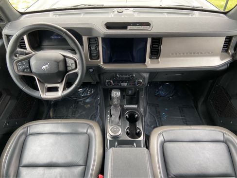 Used 2025 Ford Bronco Outer Banks AWD/4WD image 26
