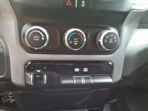 Used 2021 RAM 2500 Big Horn image 21