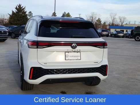 Used 2026 Volkswagen Tiguan SE R-Line AWD/4WD image 3