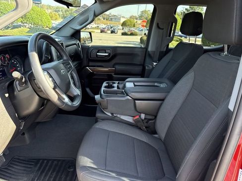 Used 2021 Chevrolet Silverado 1500 RST w/ Z71 Off-Road Package image 10