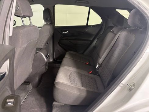 Used 2024 Chevrolet Equinox LT FWD image 36