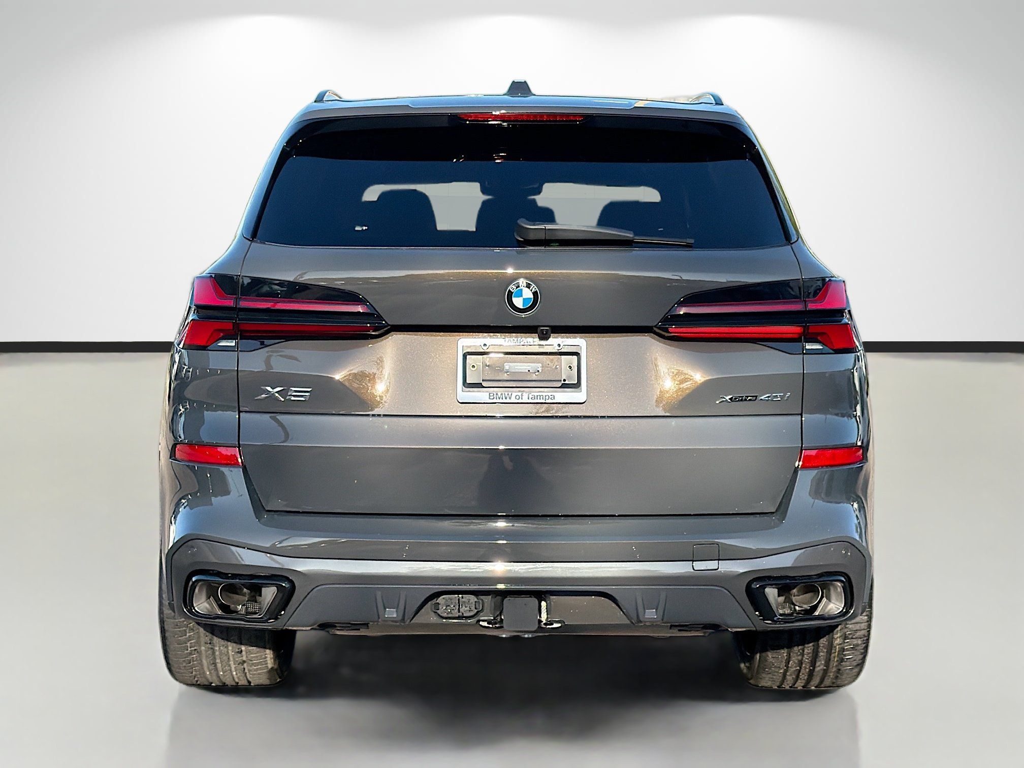 New 2026 BMW X5 xDrive40i w/ M Sport Package AWD/4WD image 4