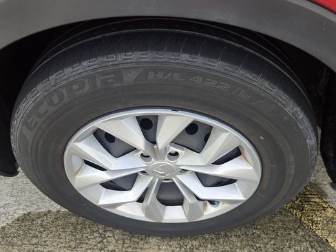 Used 2023 Honda CR-V LX image 6