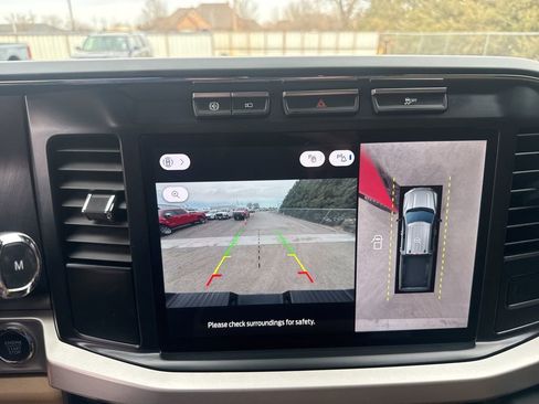 Used 2024 Ford F350 XLT w/ XLT Premium Package image 25