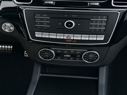 Used 2019 Mercedes-Benz GLE 43 AMG 4MATIC Coupe image 14
