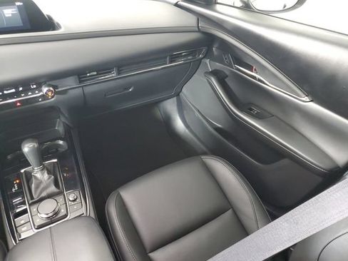 Certified 2025 MAZDA CX-30 AWD 2.5 S w/ Preferred Package image 17