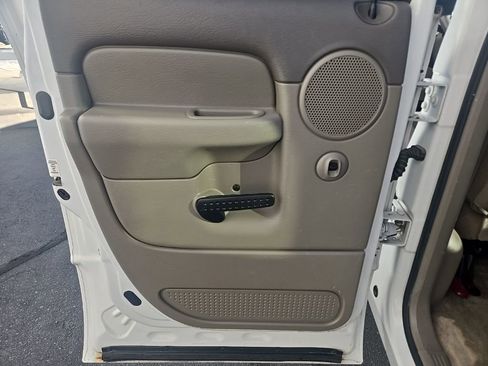 Used 2002 Dodge Ram 1500 Truck SLT image 18