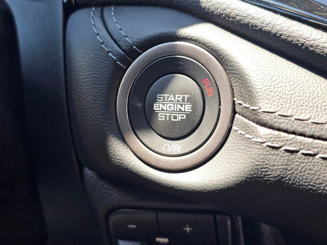 Used 2023 Dodge Durango SXT Launch Edition AWD/4WD image 41