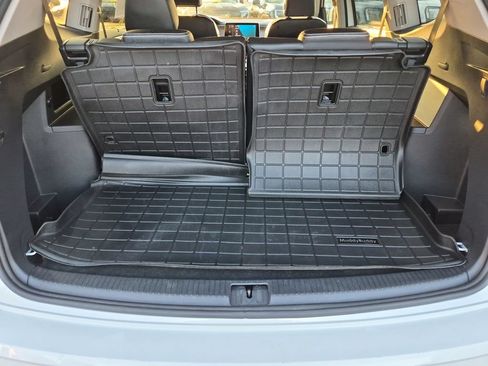 Used 2024 Volkswagen Atlas SE FWD image 42