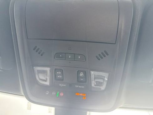 Used 2019 Cadillac XT4 Sport w/ Cold Weather Package AWD/4WD image 23