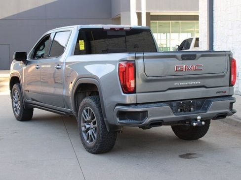 Used 2020 GMC Sierra 1500 AT4 w/ AT4 Premium Package image 3