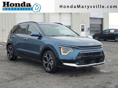 Used 2023 Kia Niro SX Touring