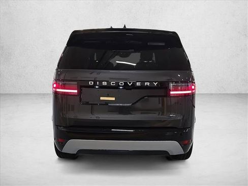 New 2026 Land Rover Discovery Limited Edition image 6