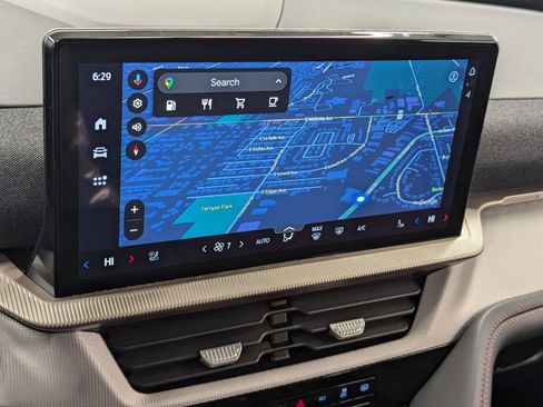 New 2026 Ford Explorer Active w/ Active Comfort Package image 24