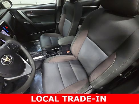 Used 2018 Toyota Corolla LE image 15