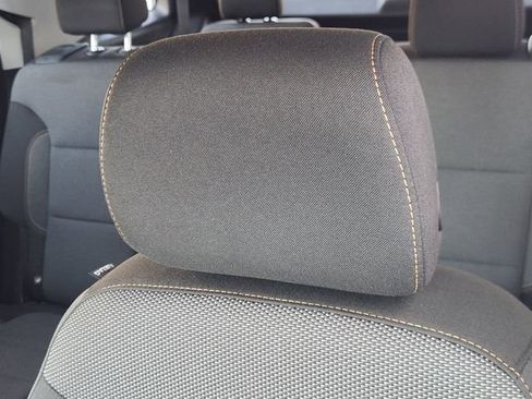 Used 2020 Chevrolet Traverse LS image 21