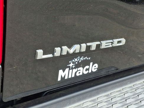 Used 2023 RAM 2500 Limited w/ Off Road Package AWD/4WD image 30