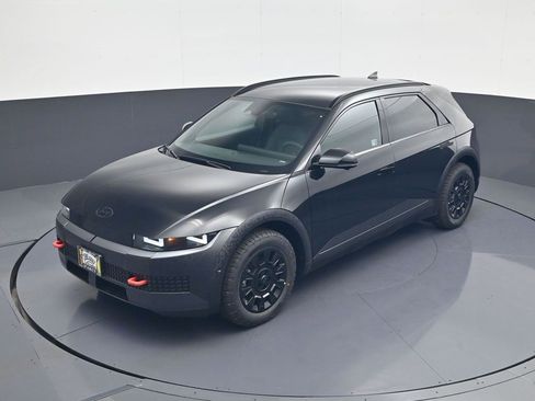 New 2025 Hyundai Ioniq 5 XRT image 13