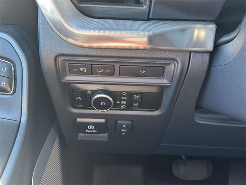 Used 2024 Ford F150 Lariat w/ Equipment Group 502A High image 21