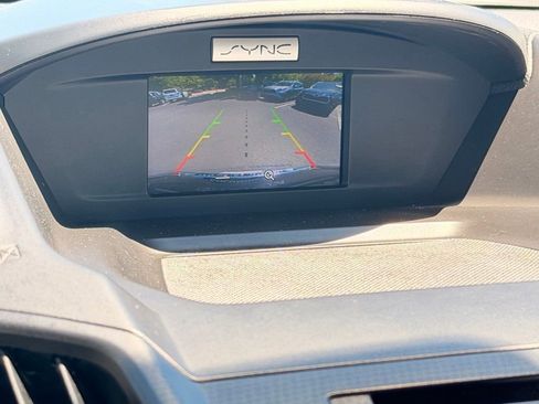 Used 2017 Ford Escape SE FWD image 33