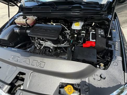 Used 2025 RAM 1500 Big Horn RWD image 21
