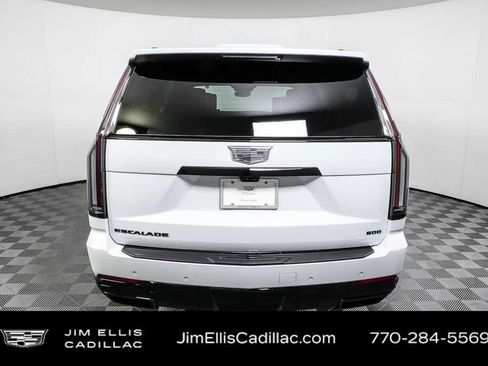 Certified 2026 Cadillac Escalade Platinum Sport w/ LPO, ONYX Package image 32