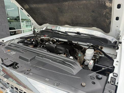 Used 2019 Chevrolet Silverado 2500 4x4 Crew Cab image 27