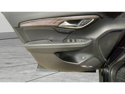 Used 2023 Buick Envision Avenir AWD/4WD image 9