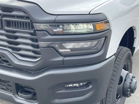 New 2026 RAM 3500 Tradesman image 9