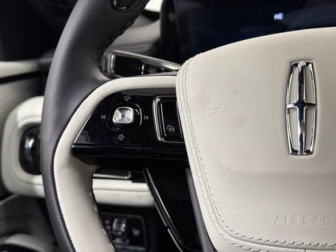 New 2026 Lincoln Aviator Black Label AWD/4WD image 27