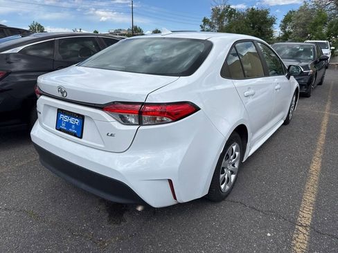 Used 2023 Toyota Corolla LE FWD image 2