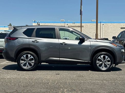 Used 2023 Nissan Rogue SV AWD/4WD image 8