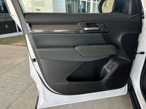 New 2026 GMC Terrain AT4 w/ Convenience Package III AWD/4WD image 10