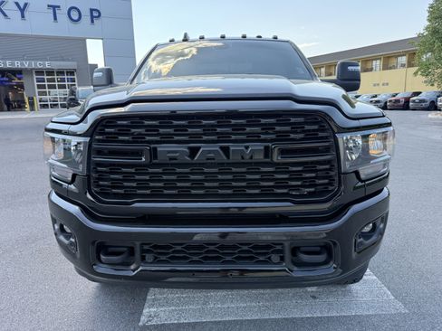 Used 2024 RAM 2500 Big Horn w/ Night Edition AWD/4WD image 2