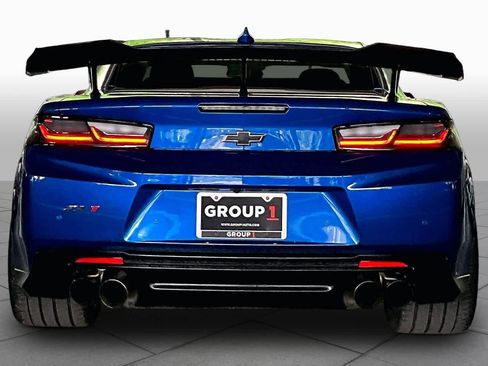 Used 2018 Chevrolet Camaro ZL1 RWD image 4